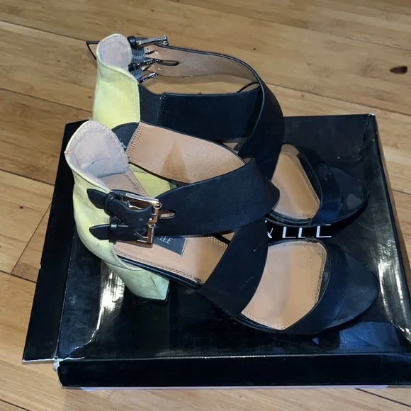SOPHIA & LEE | Neon Color Block Chunky Heel - Picture 4 of 6